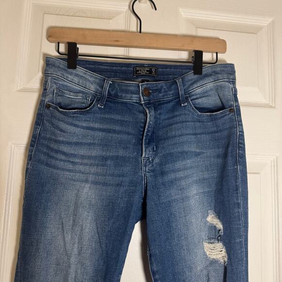 Abercrombie & Fitch Harper Low Rise Ankle Distressed Jeans Frayed Hem Size 27 - Picture 2 of 14